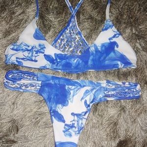 Rhea Bikini Set